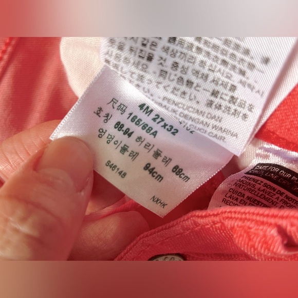 LEVI’s BRIGHT PINK LEGGING - Picture 6 of 6